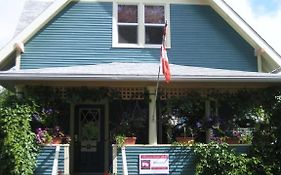 Phoenix House 4*